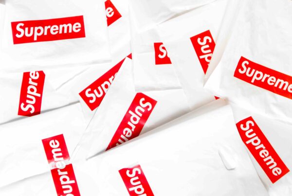 supreme logo